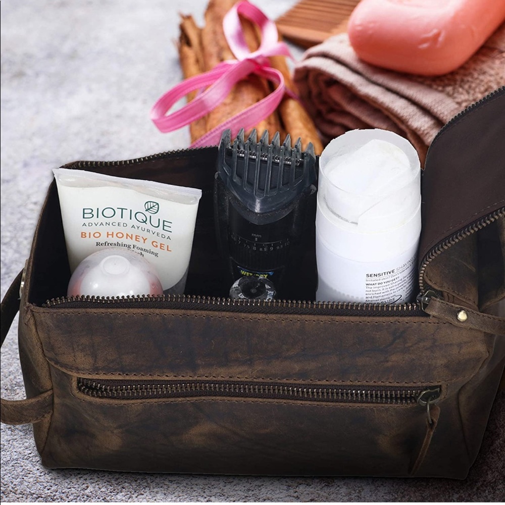 Genuine Buffalo Leather Toiletry Travel Bag (BRAND NEW) ( NWT) - Picture 2 of 9